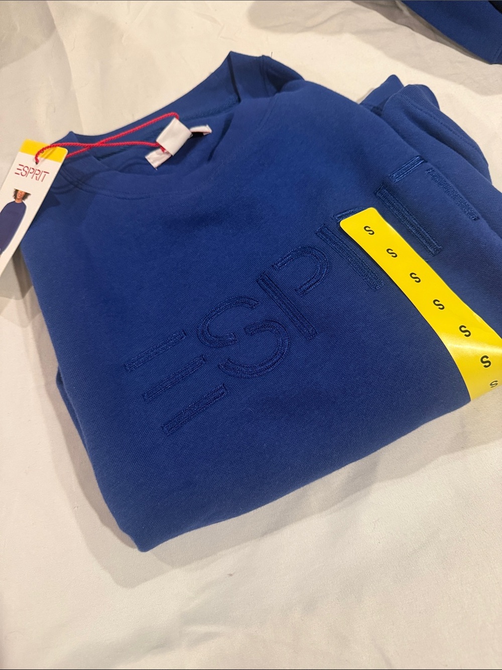 NWT Esprit Costco Crewneck Sweatshirt Blue Retro Logo 90s Throwback Cozy Fall - Picture 3 of 8